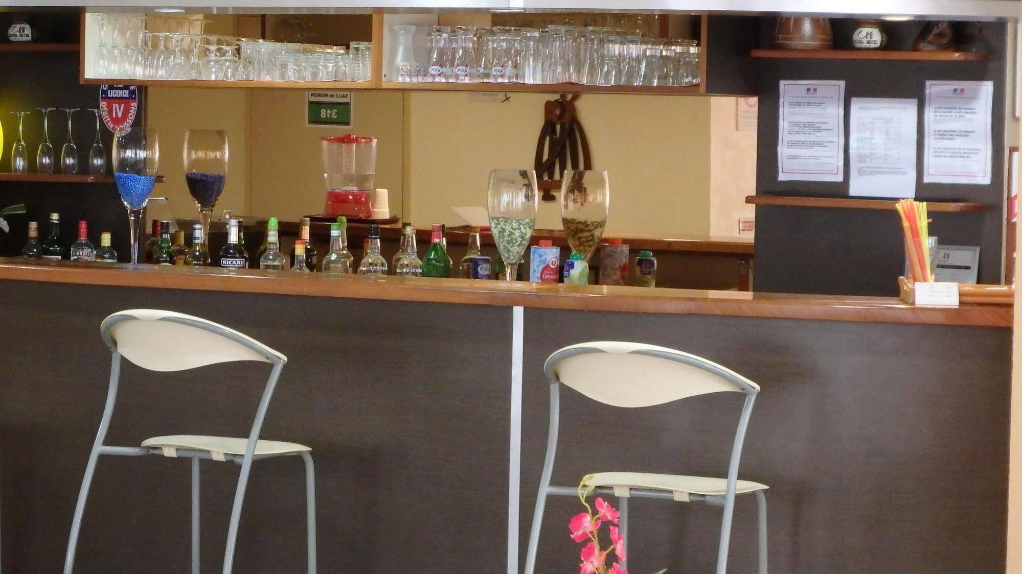Central Hotel 카옌 외부 사진